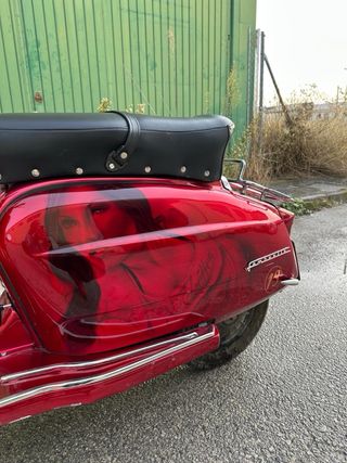 Lambretta Li125 Roja