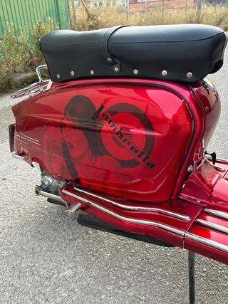 Lambretta Li125 Roja
