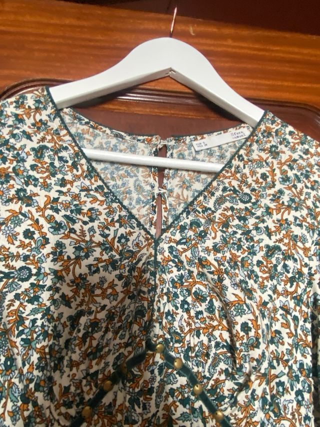 Vestido Sfera estampado floral verde