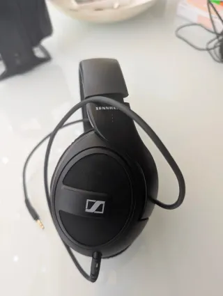 Sennheiser HD569