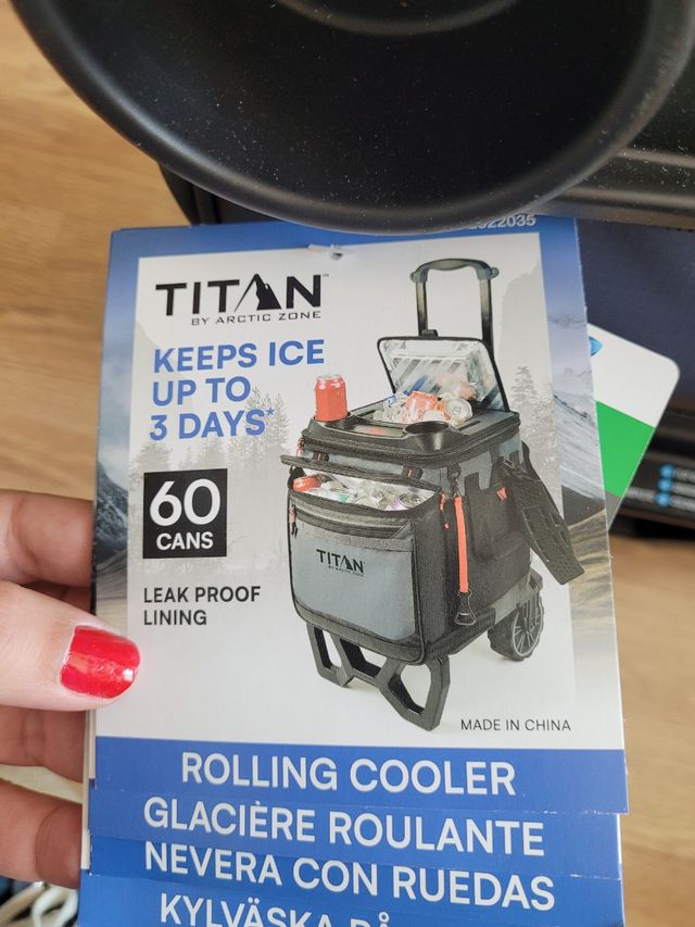 Nevera Portátil Titan 60 Latas