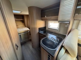 Burstner Aviano i-727