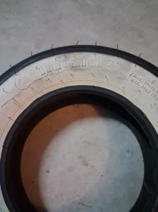 Neumático Continental 3.50-8 Vespa