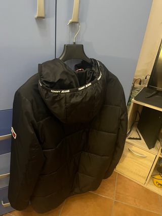 giubotto nero tommy hilfiger
