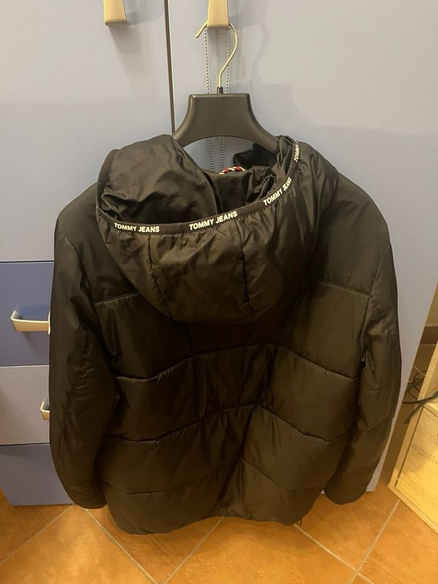 giubotto nero tommy hilfiger