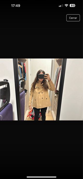 Gabardina corta Zara Beige