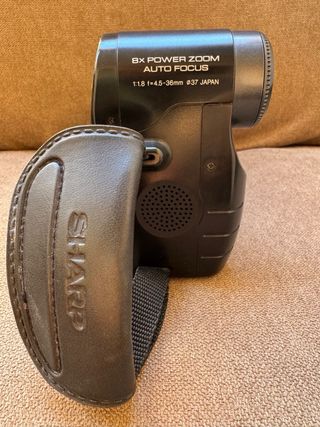 Cámara Sharp Viewcam VL-E31 8mm