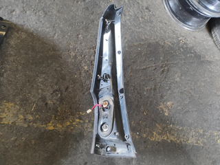 Piloto trasero derecho Mitsubishi Grandis (2