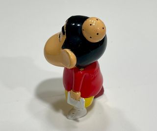 Shin-chan con chichón en la cabeza 1992