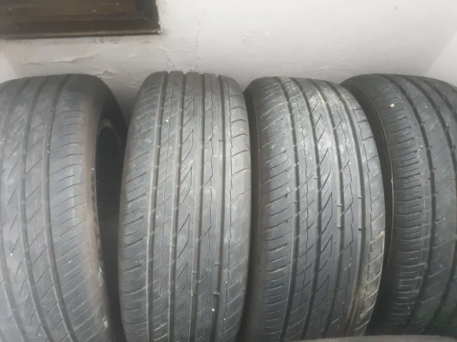 Llantas Volkswagen Touran 4 unidades