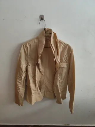 Cazadora Saco beige mujer diseño