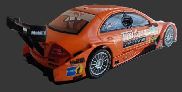 Coche Scalextric DTM AMG Mercedes C-Klasse 2004