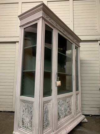 Antigua vitrina