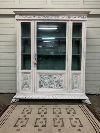 Antigua vitrina