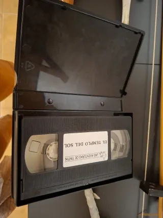 Lote 22 VHS Las Aventuras de Tintín