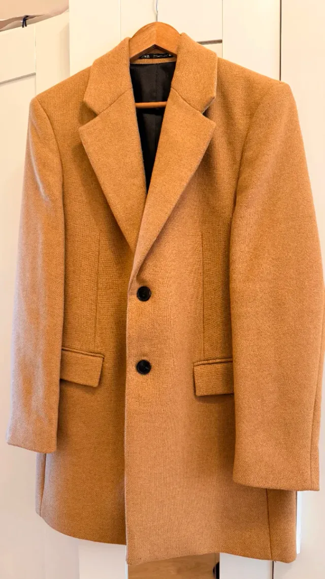 Abrigo Zara Beige Talla S/38