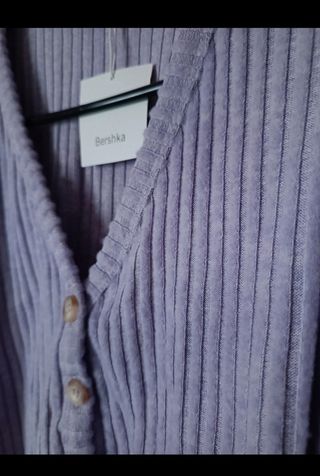 Rebeca corta Bershka botones frontal Talla S