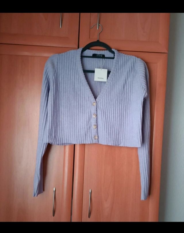 Rebeca corta Bershka botones frontal Talla S