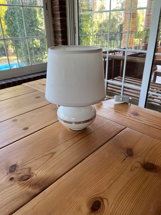 Lámpara de mesa porcelana blanca/gris