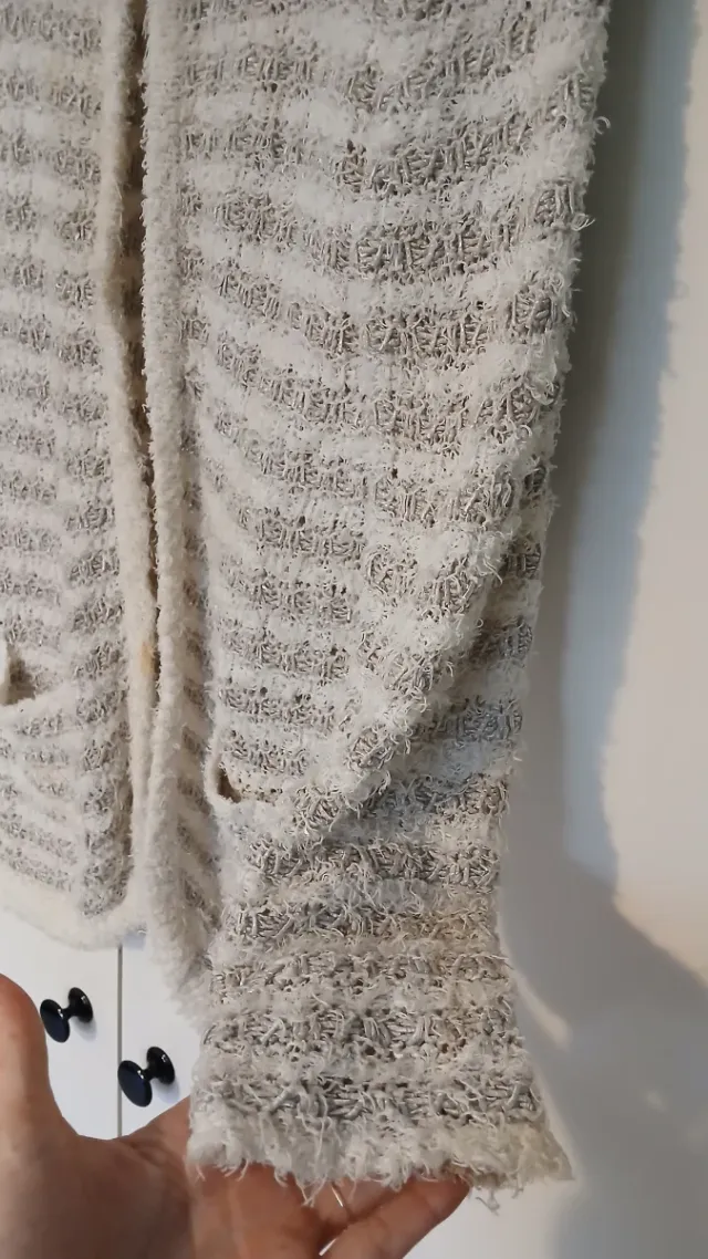 Chaqueta Mango Rayas Blanco y Gris