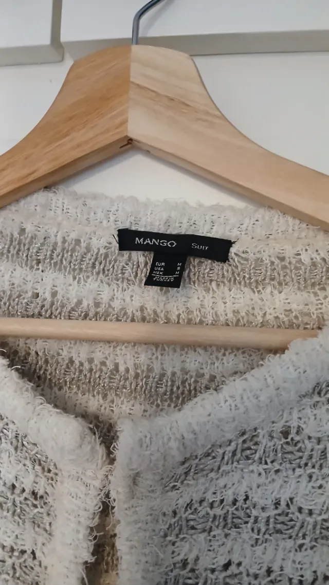 Chaqueta Mango Rayas Blanco y Gris