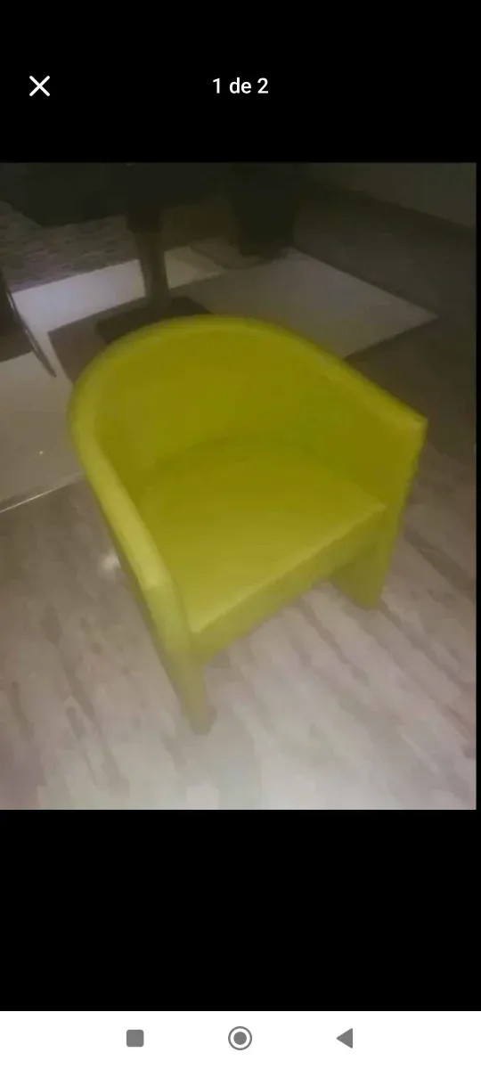 Sofá individual moderno