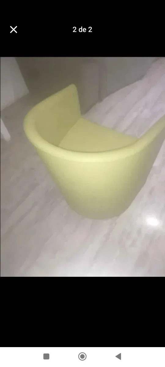 Sofá individual moderno