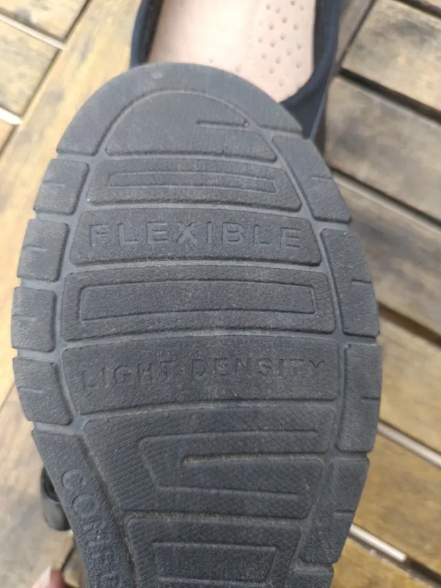 Zapatos de piel Comfeel negros talla 36