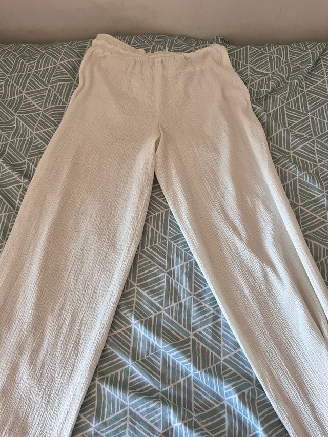 Pantalón blanco lino rugoso