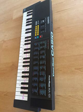 Teclado Casio Tone Bank MA-101