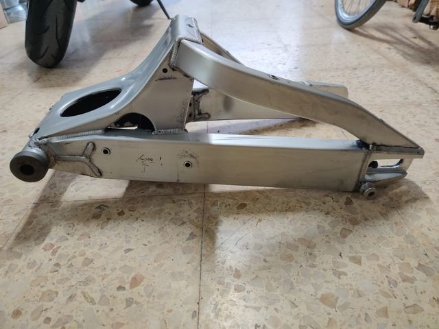 Basculante Yamaha YZF R6 1999-2003