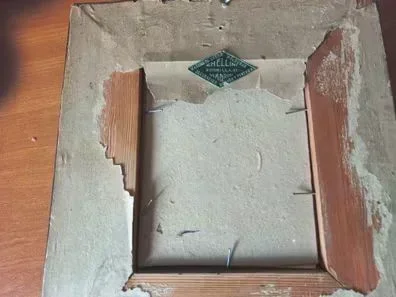 Lámina chica semidesnuda enmarcada