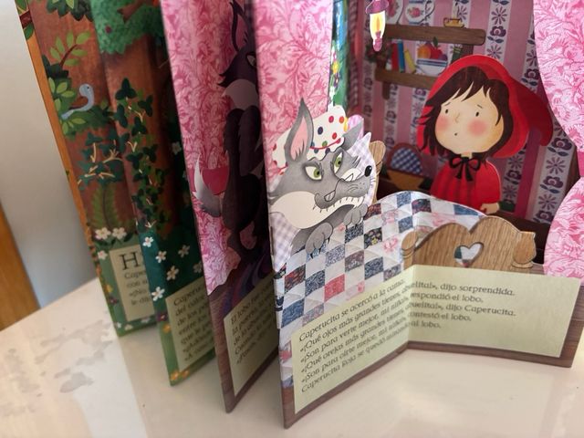 Caperucita Roja (Spanish Edition)