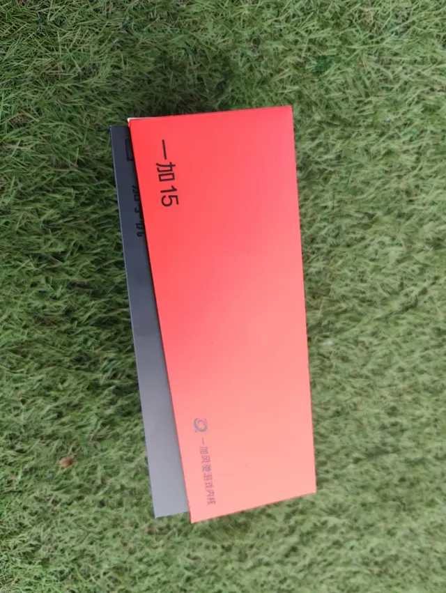 OnePlus 15 512GB 16ram y 165 hz frecuencia pant