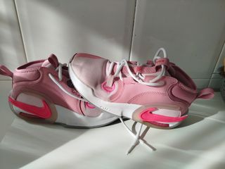 Zapatillas Nike Baloncesto Rosa