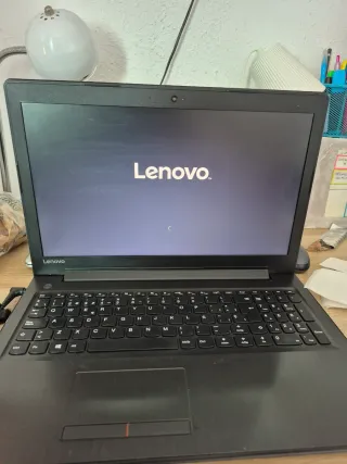 Portátil Lenovo IdeaPad Negro