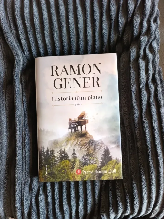 Llibre Història d'un piano de Ramon Gener
