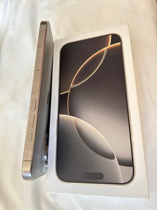 iPhone 16 Pro Max 256GB Salud De Batería 90%