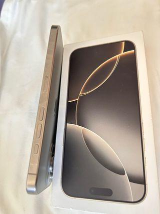 iPhone 16 Pro Max 256GB Salud De Batería 90%