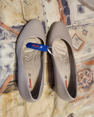 BATA Zapatos Tacón Piel Talla 38 Beige