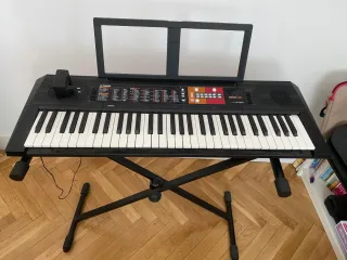 Teclado Yamaha PSR-F51