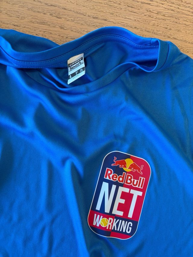 Camiseta Red Bull Firmada Lebrón y Galán