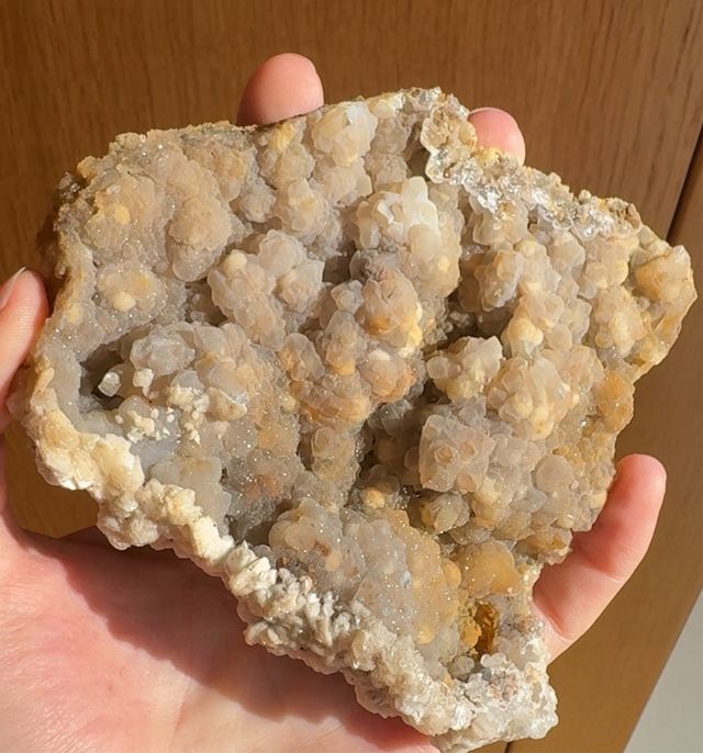 Cuarzo Calcedonia y Calcita Mineral