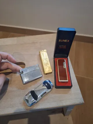 Set di 4 accendini vintage