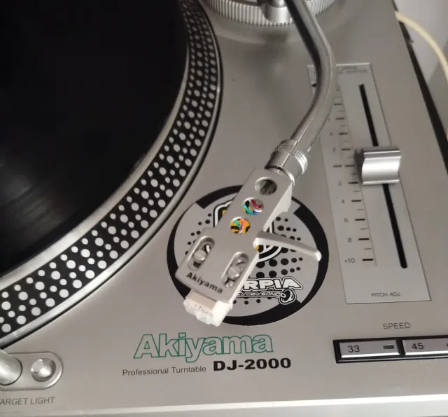 2 Platos Tocadiscos Giradiscos y Mesa de Mezclas