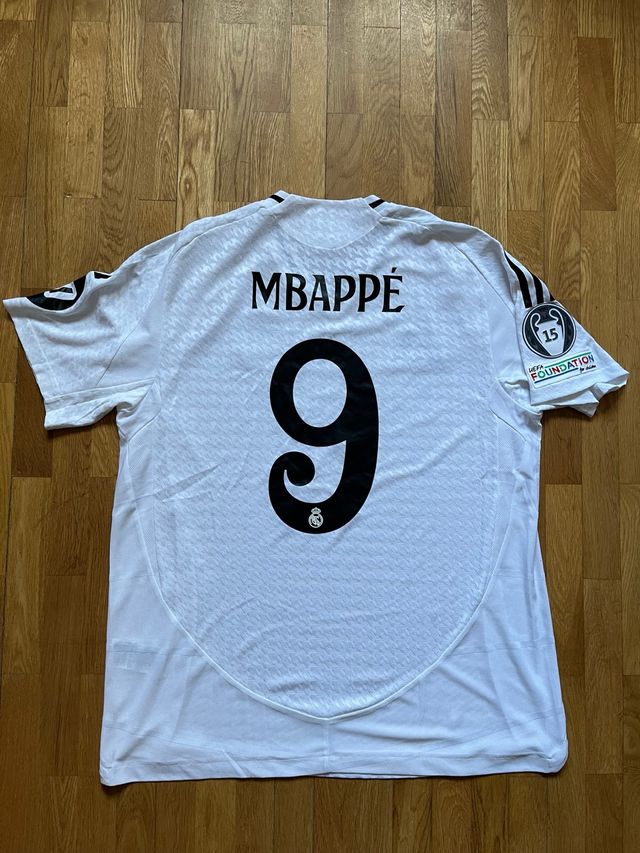 Camiseta Original Real Madrid Mbappe 9 UCL