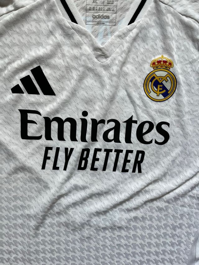 Camiseta Original Real Madrid Mbappe 9 UCL