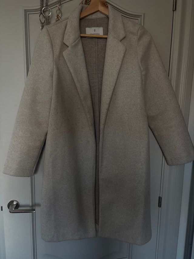 Abrigo Beige Stradivarius Talla S