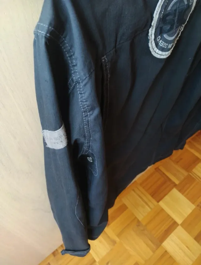 Chaqueta Bershka Negra