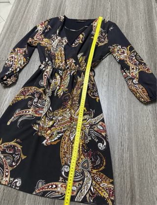 Abito scollo V fantasia paisley